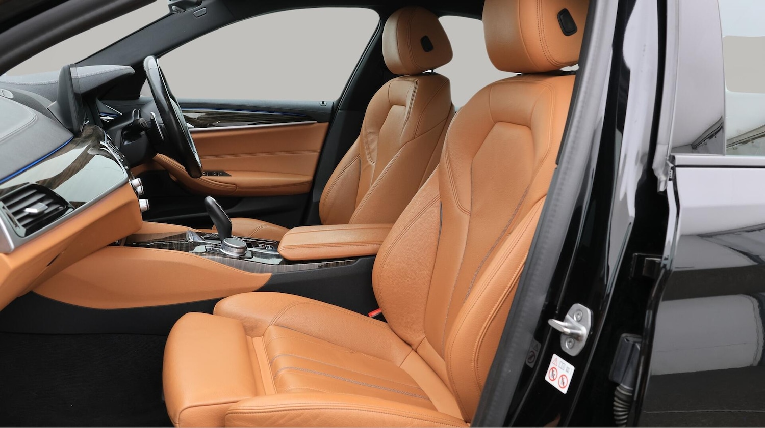 Used BMW 5 Series 2021 for sale - 76398807: Photo 15