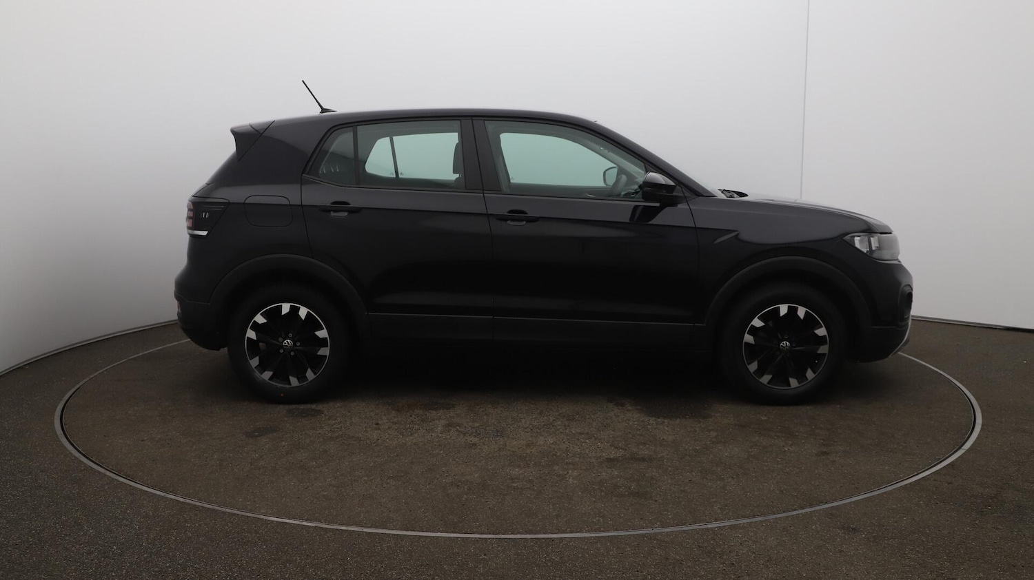 Vehicle 46