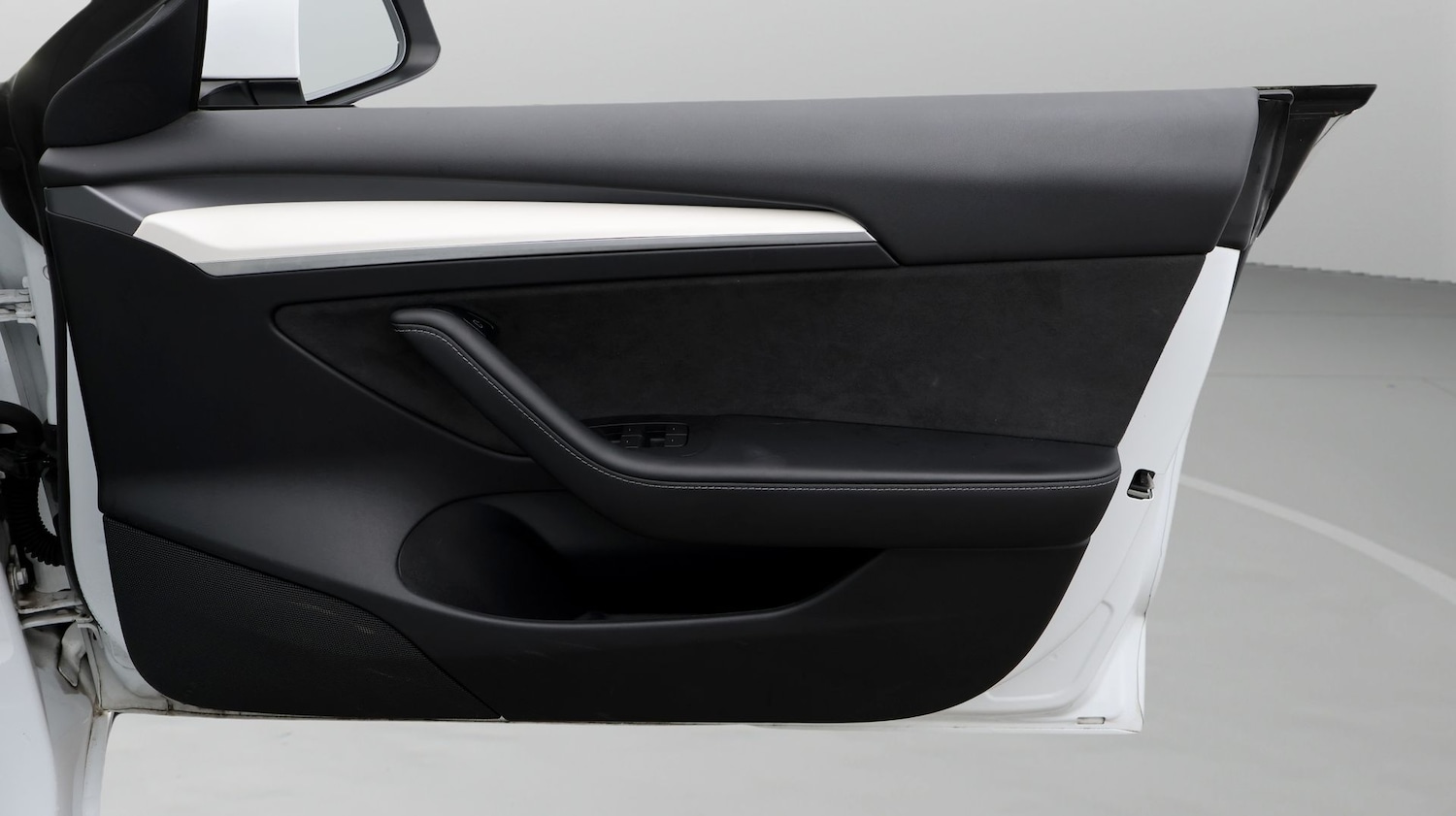 Used Tesla Model 3 2021 for sale - 77233885: Photo 15