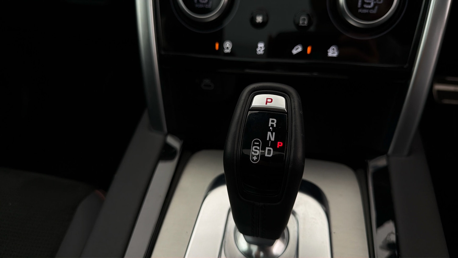 Used Land Rover Discovery Sport 2021 for sale - 78011841: Photo 25