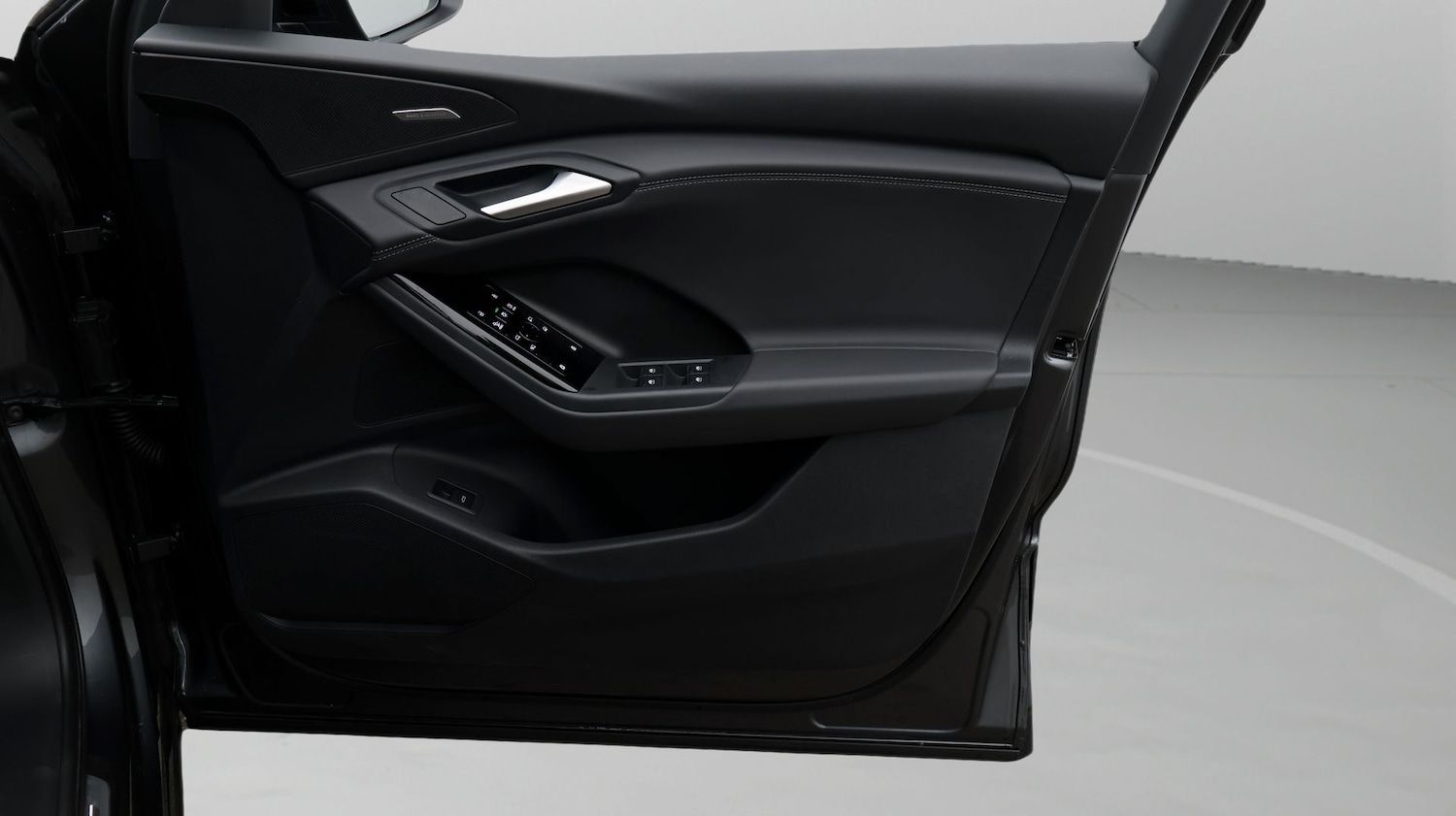 Used Audi Q6 e-tron 2025 for sale - 77181885: Photo 15