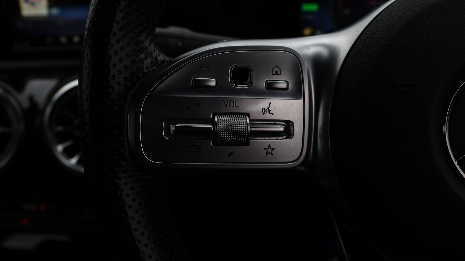 Used Mercedes-Benz A-Class 2021 for sale - 76592532: Photo 23