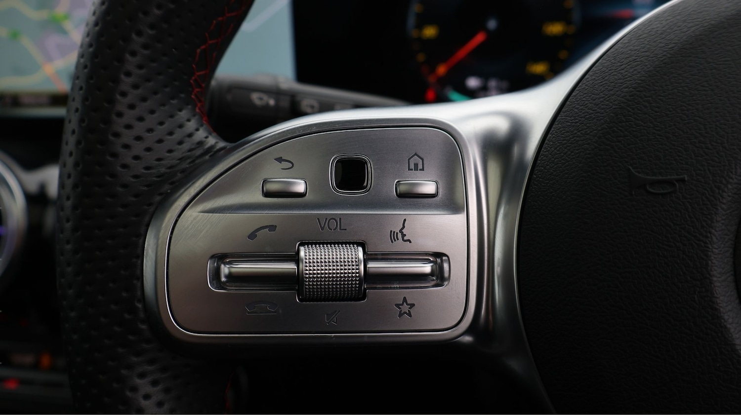 Used Mercedes-Benz EQA 2022 for sale - 77262657: Photo 25