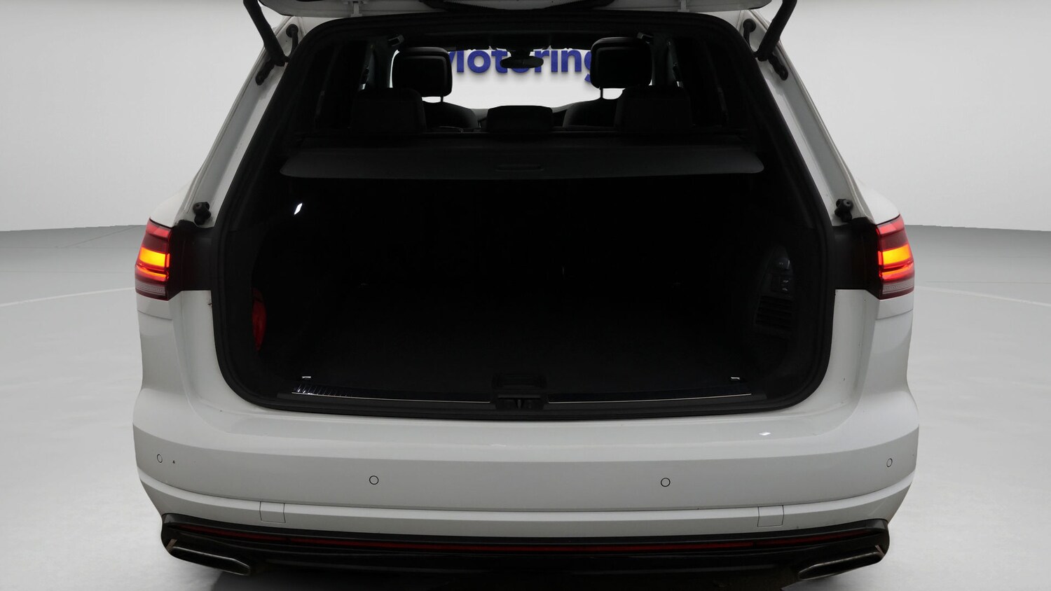 Used Volkswagen Touareg 2023 for sale - 77247518: Photo 17