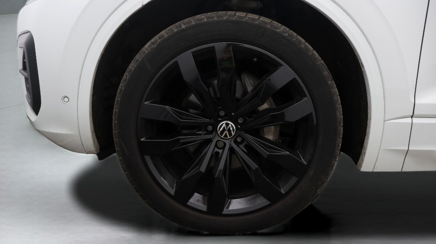 Used Volkswagen Touareg 2023 for sale - 77247518: Photo 18