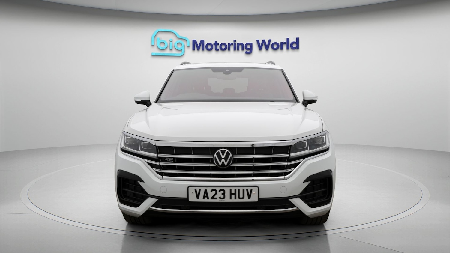 Used Volkswagen Touareg 2023 for sale - 77247518: Photo 2