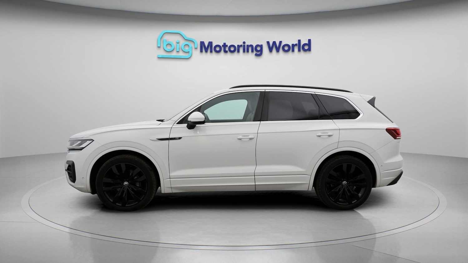 Used Volkswagen Touareg 2023 for sale - 77247518: Photo 4