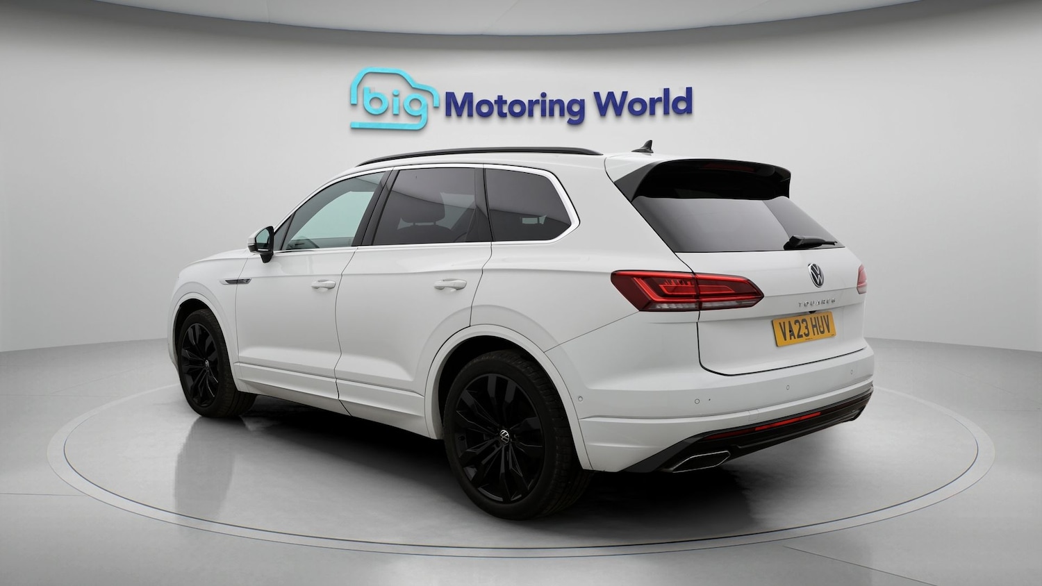 Used Volkswagen Touareg 2023 for sale - 77247518: Photo 5