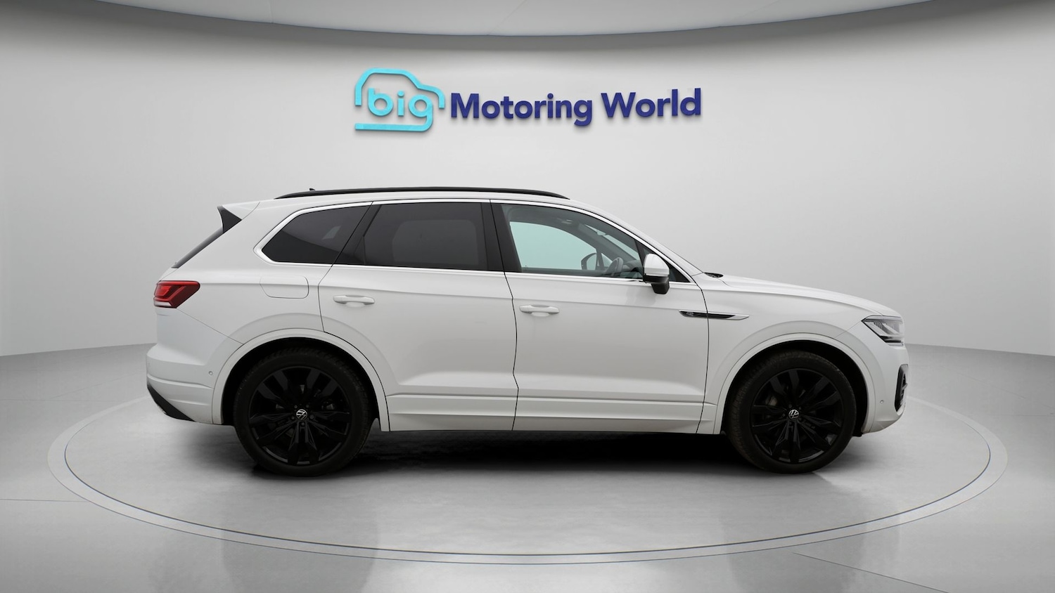 Used Volkswagen Touareg 2023 for sale - 77247518: Photo 8