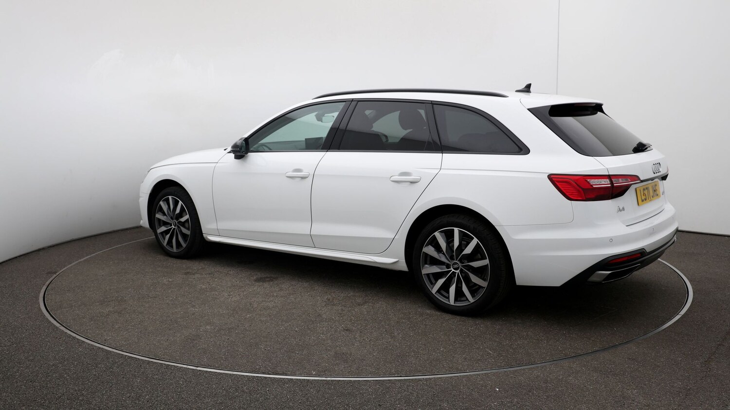 Used Audi A4 Avant for sale - 76809764: Photo 28