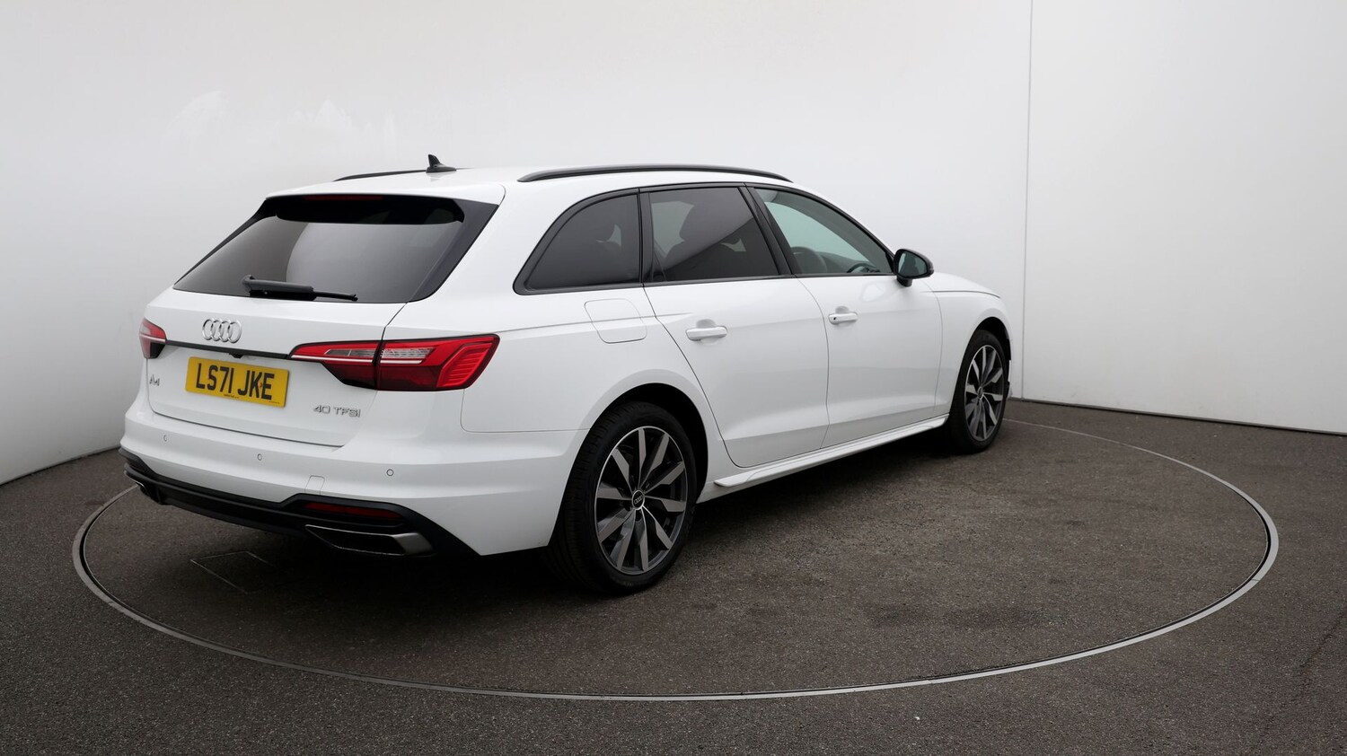 Used Audi A4 Avant for sale - 76809764: Photo 47