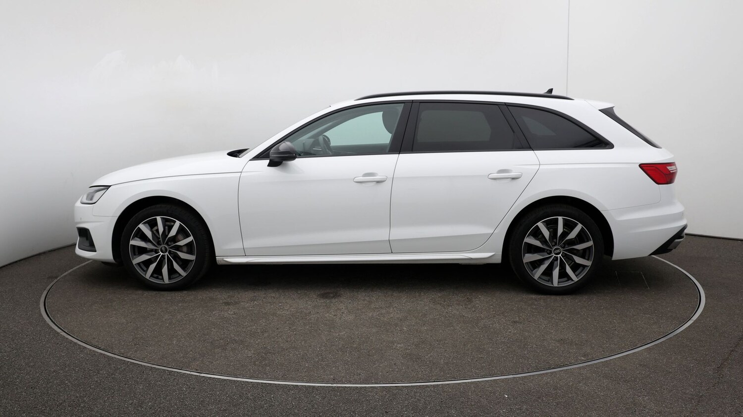 Used Audi A4 Avant for sale - 76809764: Photo 57