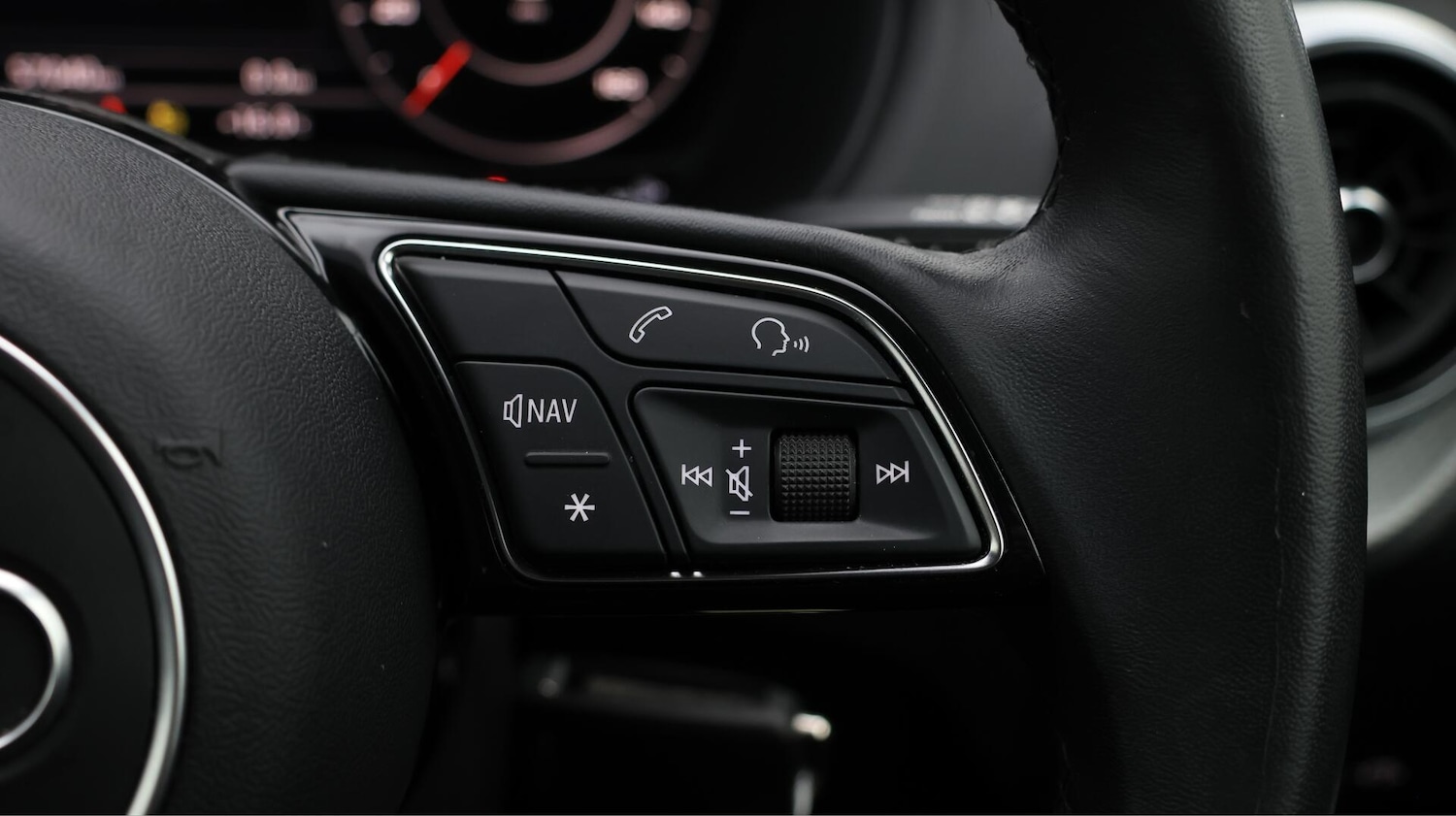 Used Audi Q2 2022 for sale - 76349241: Photo 25