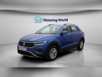 Used Volkswagen T-Roc 2023 for sale - 76658965: Photo