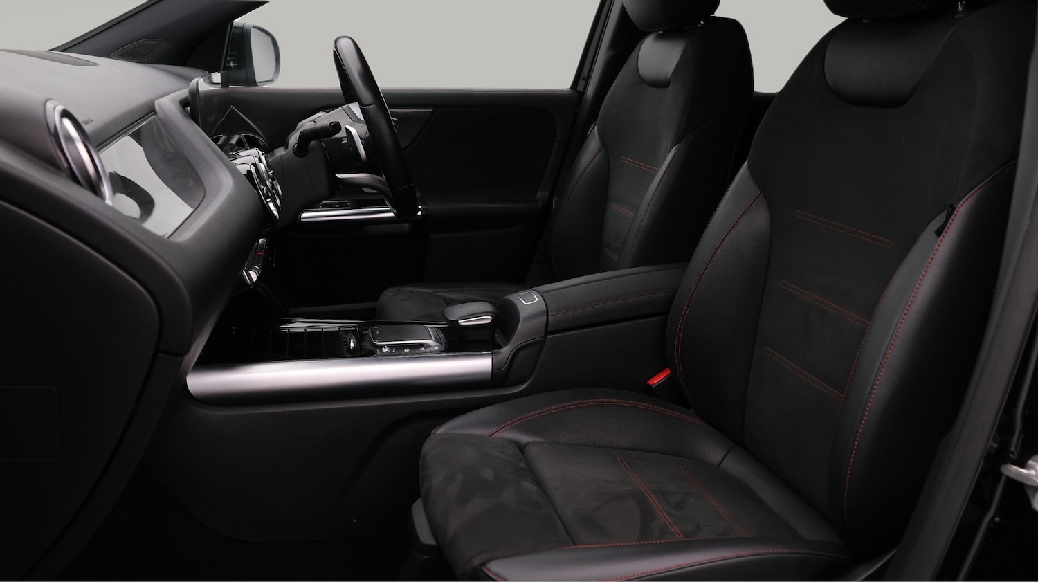 Used Mercedes-Benz GLA 2021 for sale - 77351058: Photo 14