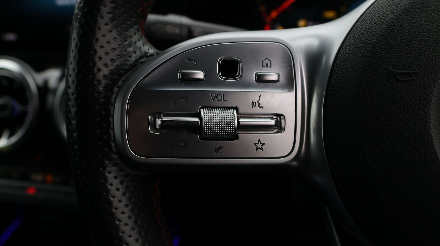 Used Mercedes-Benz GLA 2021 for sale - 77351058: Photo 27