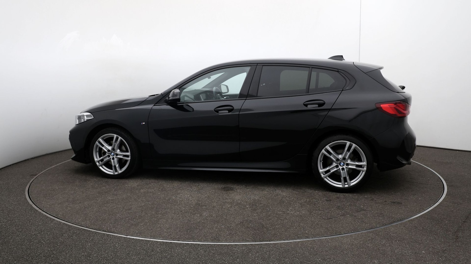 Used BMW 1 Series 2024 for sale - 76809513: Photo 51
