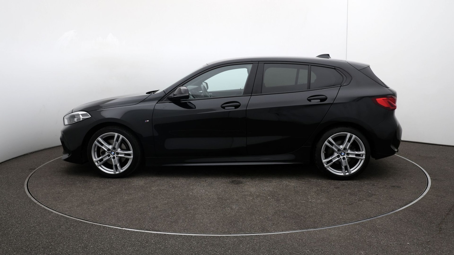 Used BMW 1 Series 2024 for sale - 76809513: Photo 57