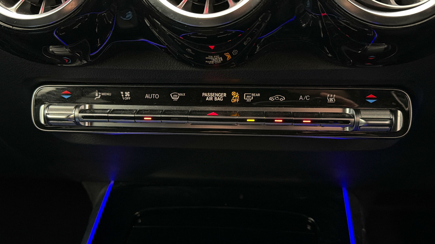 Used Mercedes-Benz EQB 2023 for sale - 78159771: Photo 11