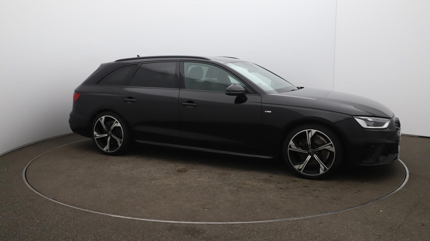 Used Audi A4 Avant 2023 for sale - 76032160: Photo 46