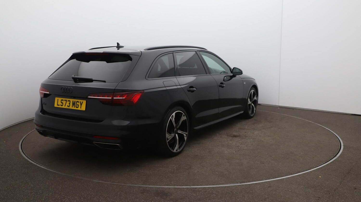 Used Audi A4 Avant 2023 for sale - 76032160: Photo 55