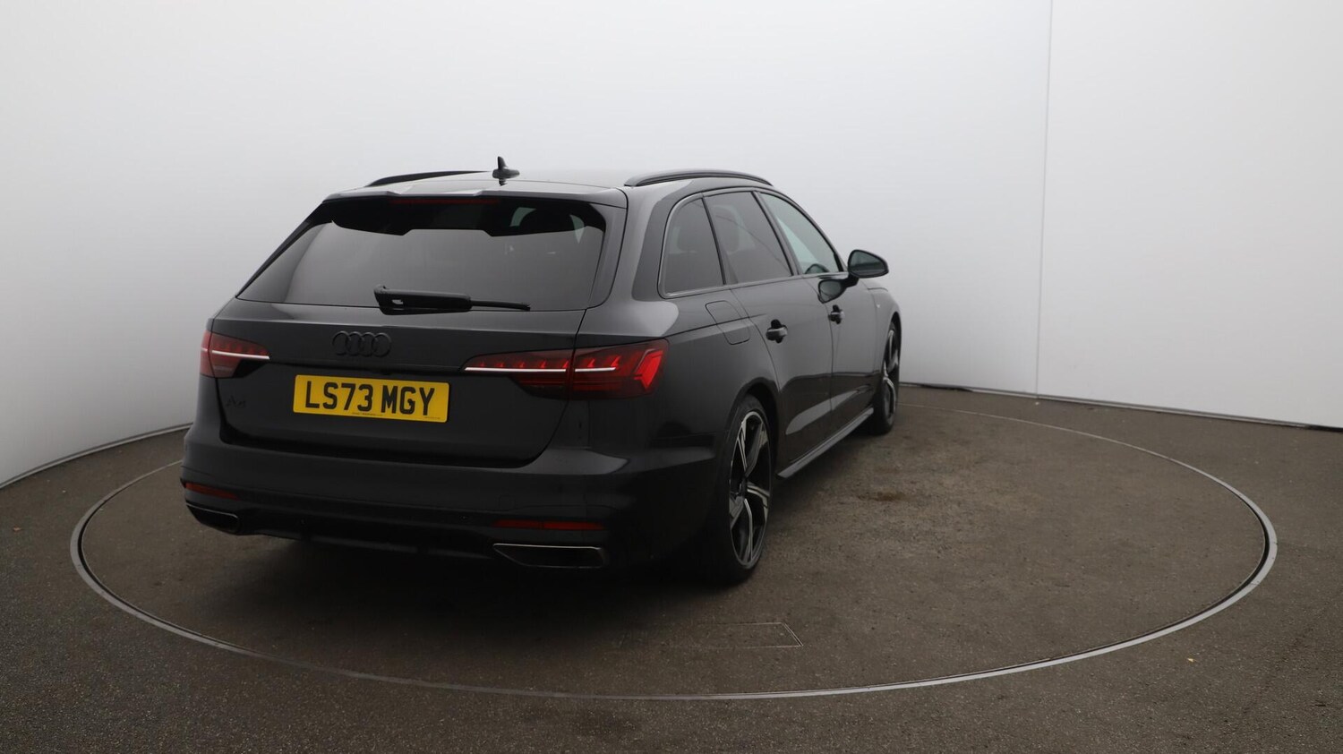 Used Audi A4 Avant 2023 for sale - 76032160: Photo 56