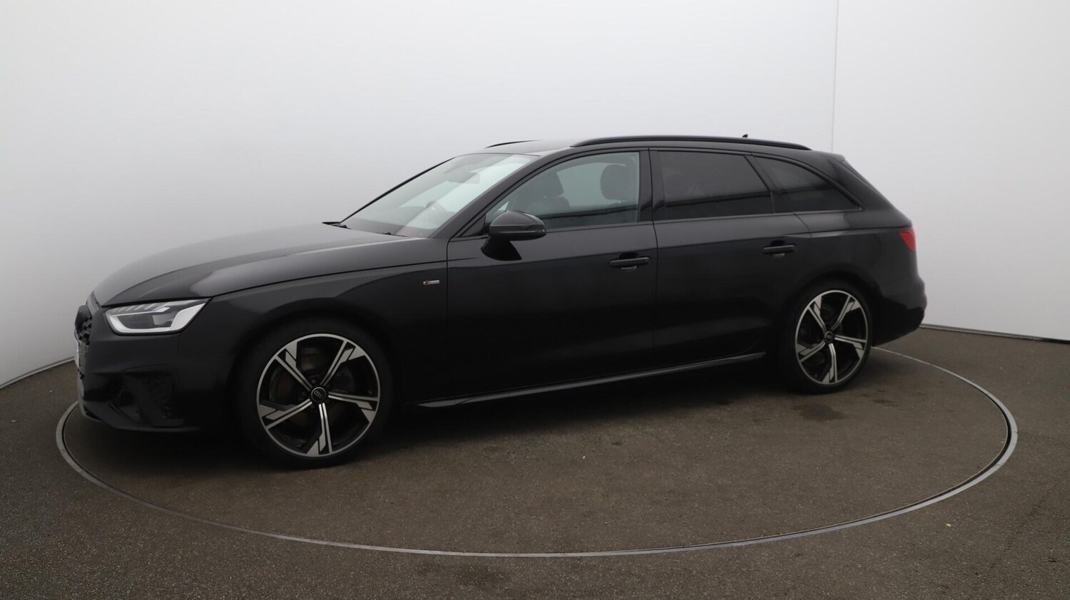 Used Audi A4 Avant 2023 for sale - 76032160: Photo 67