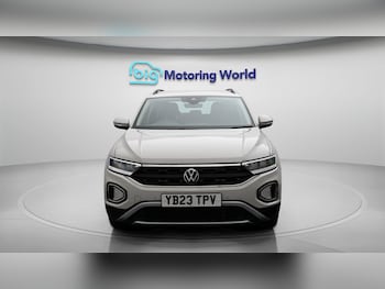 Used Volkswagen T-Roc 2023 for sale - 78577997: Photo