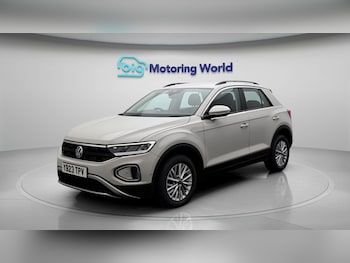 Used Volkswagen T-Roc 2023 for sale - 78577997: Photo