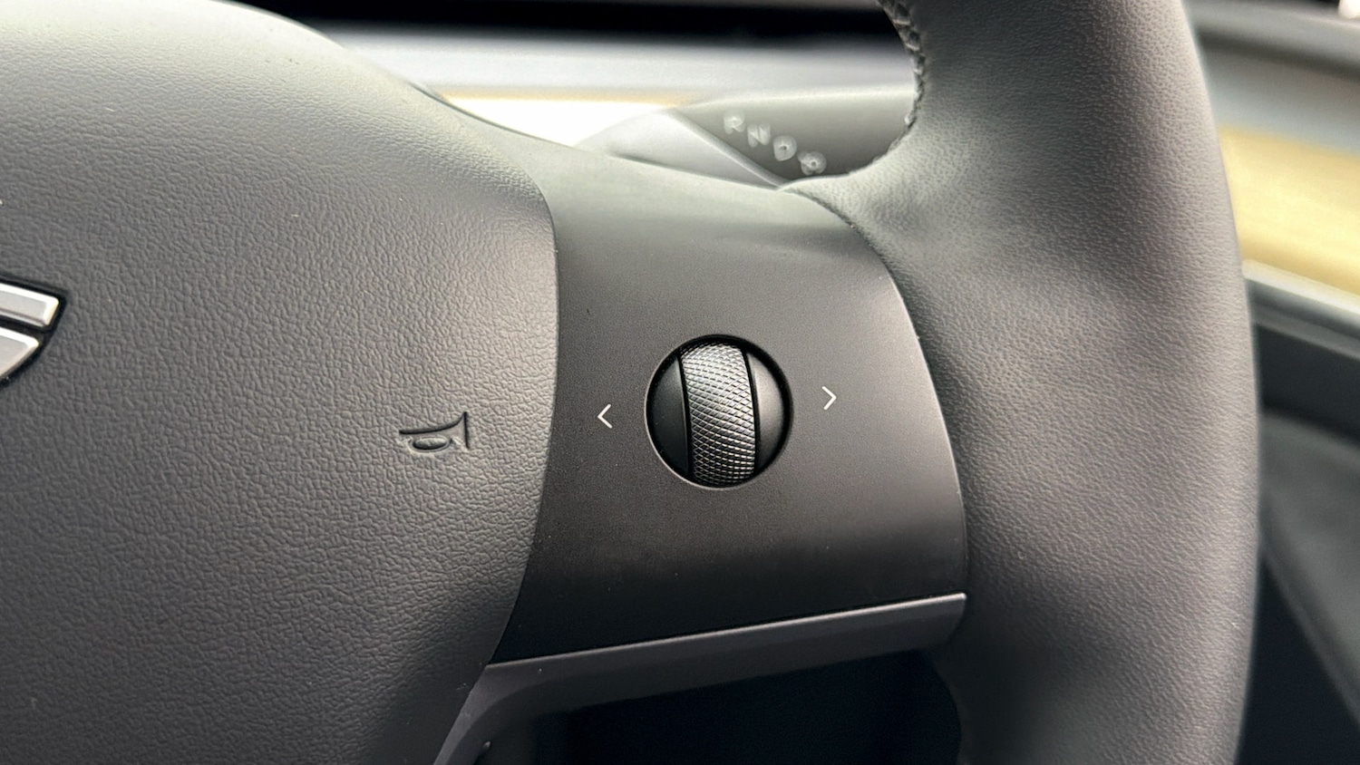 Used Tesla Model Y 2022 for sale - 77946899: Photo 22