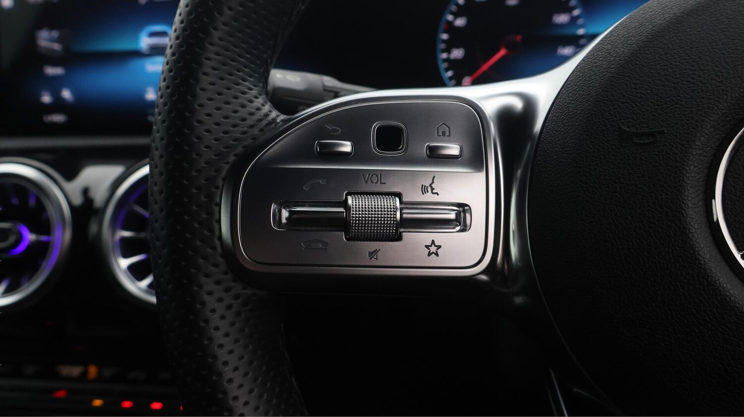 Used Mercedes-Benz A-Class 2021 for sale - 76715323: Photo 25