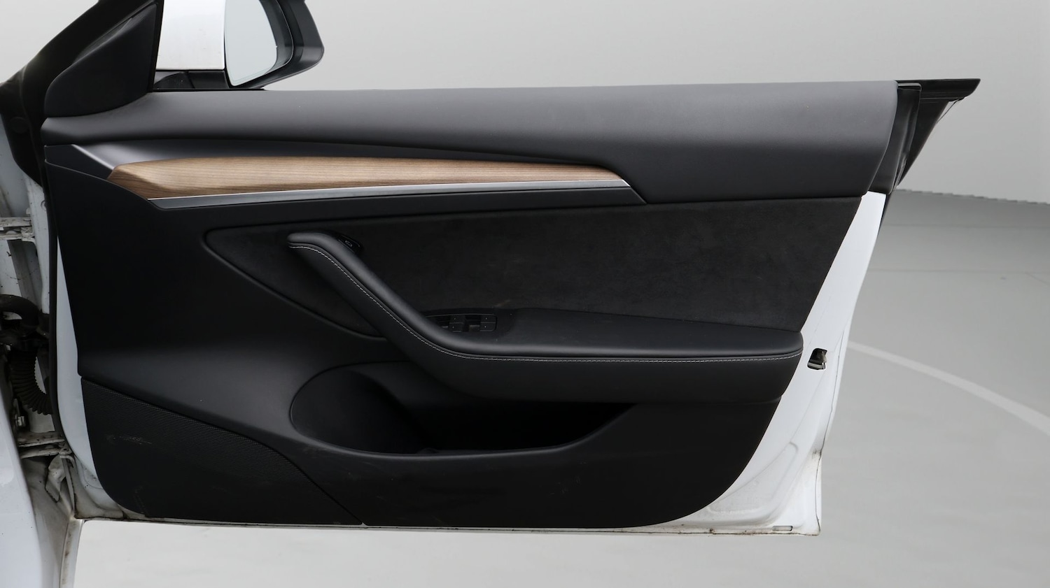 Used Tesla Model 3 2021 for sale - 77233881: Photo 15