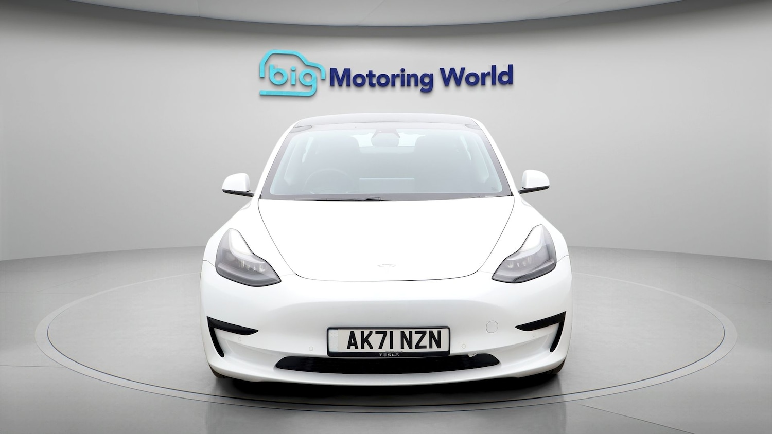 Used Tesla Model 3 2021 for sale - 77233881: Photo 2