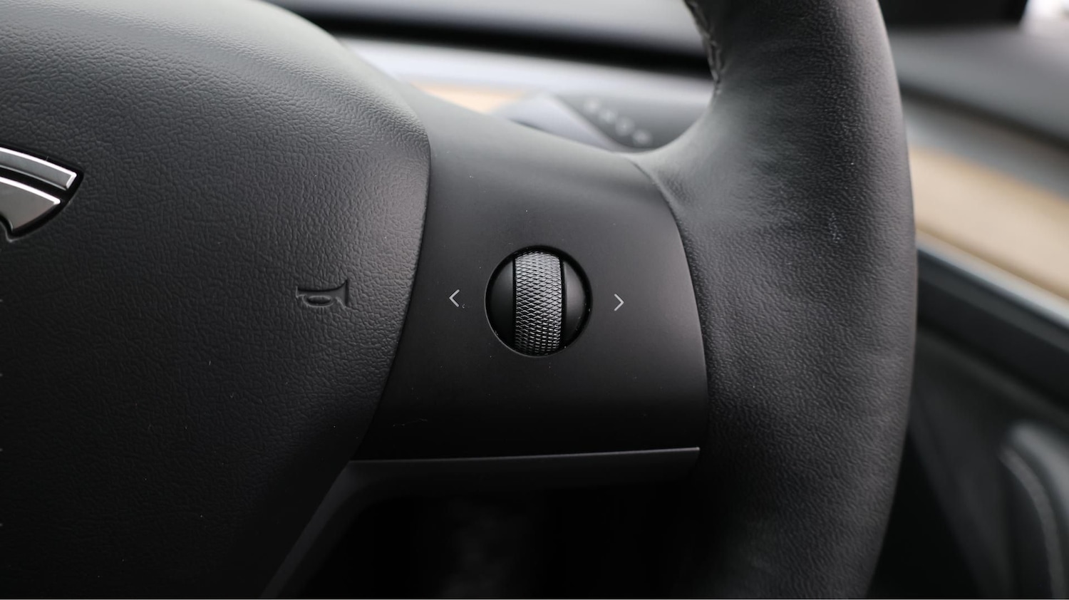 Used Tesla Model 3 2021 for sale - 77233881: Photo 23