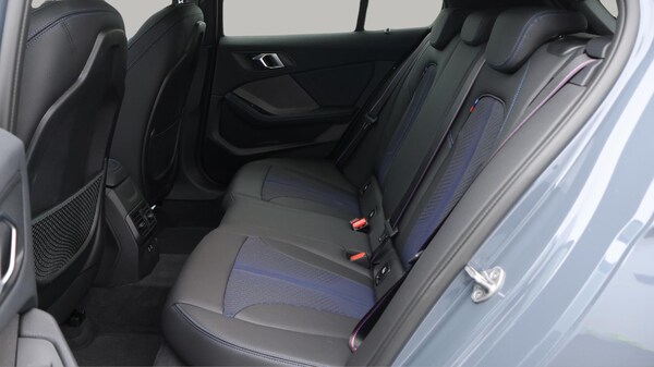 Used BMW 1 Series 2024 for sale - 76152141: Photo 17