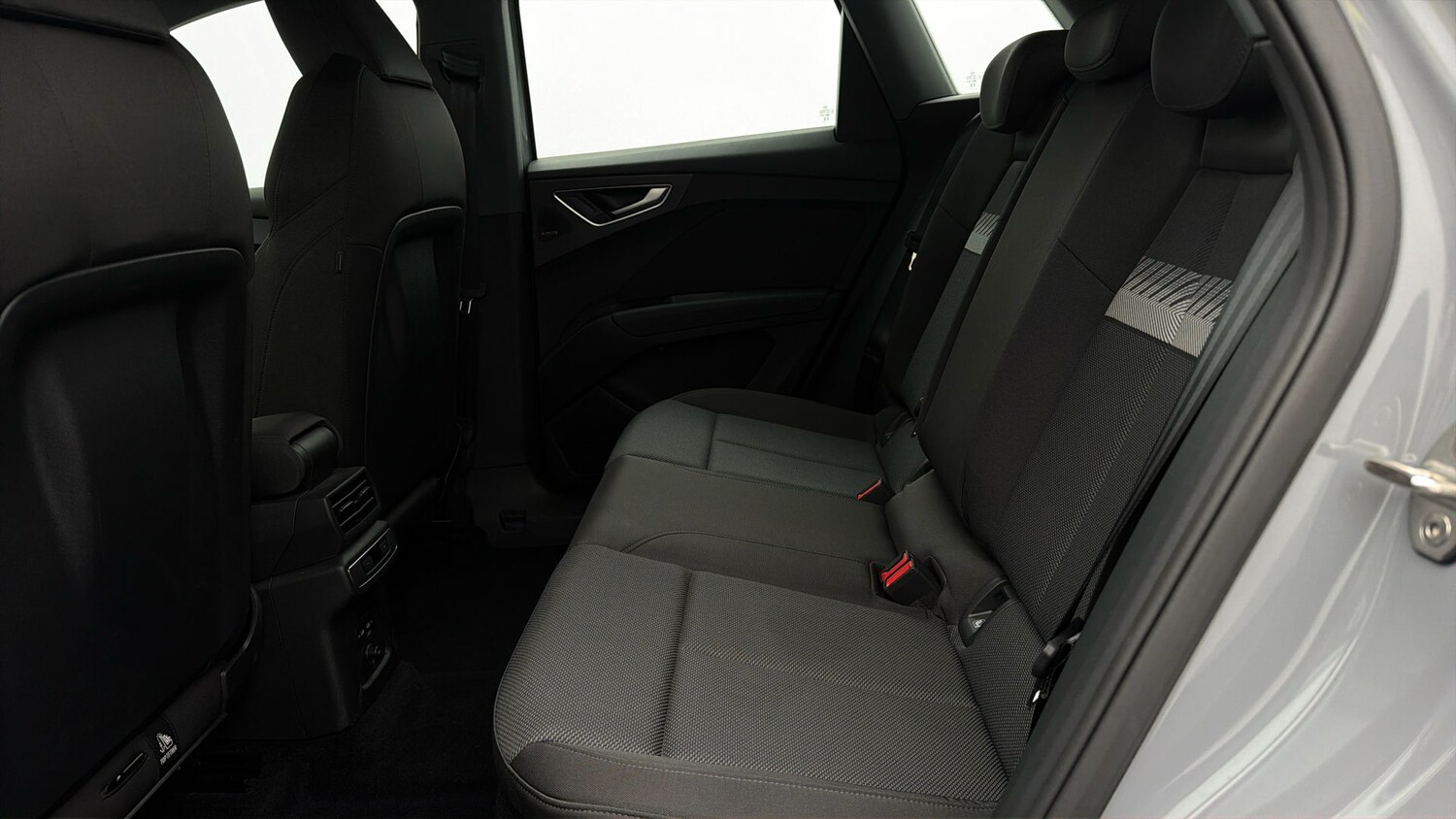 Used Audi Q4 e-tron 2023 for sale - 78207245: Photo 15