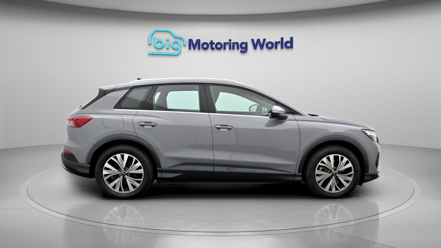 Used Audi Q4 e-tron 2023 for sale - 78207245: Photo 8