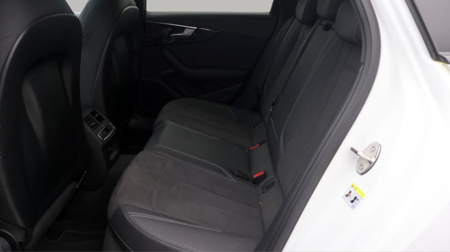 Used Audi A4 2022 for sale - 77719068: Photo 16