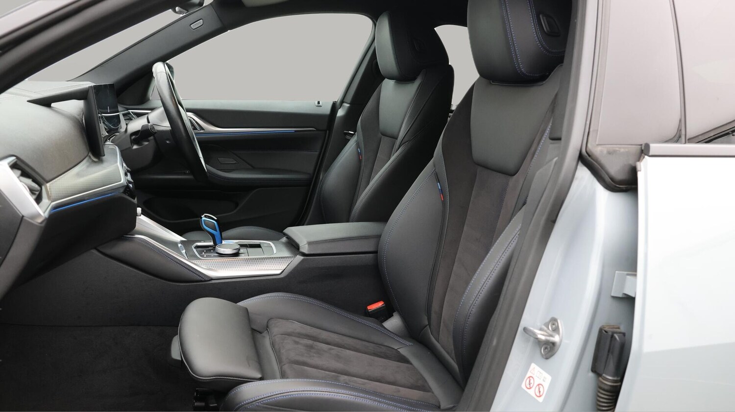 Used BMW i4 for sale - 76728424: Photo 15