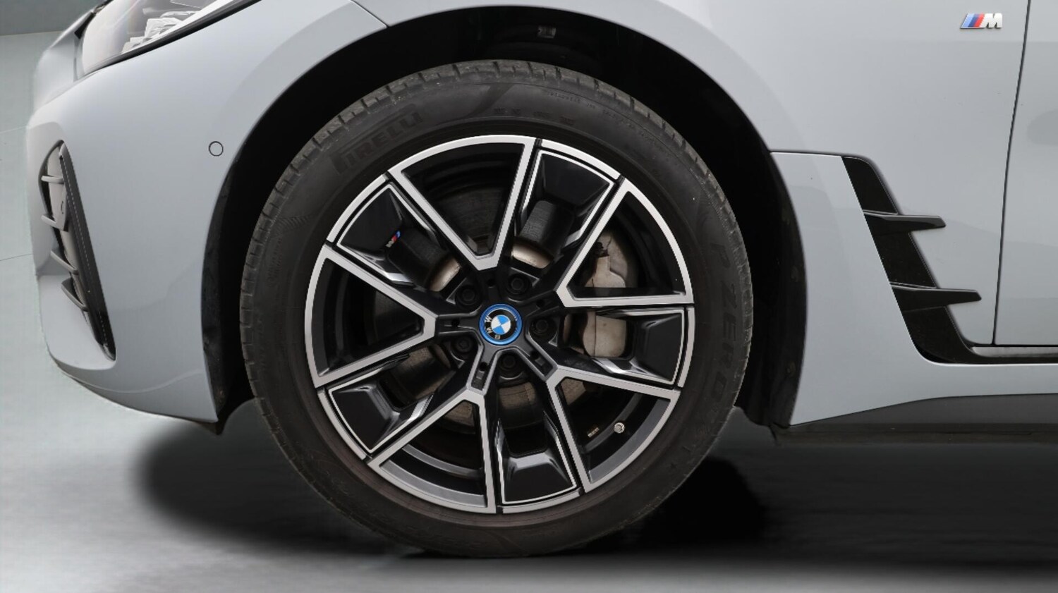 Used BMW i4 for sale - 76728424: Photo 19