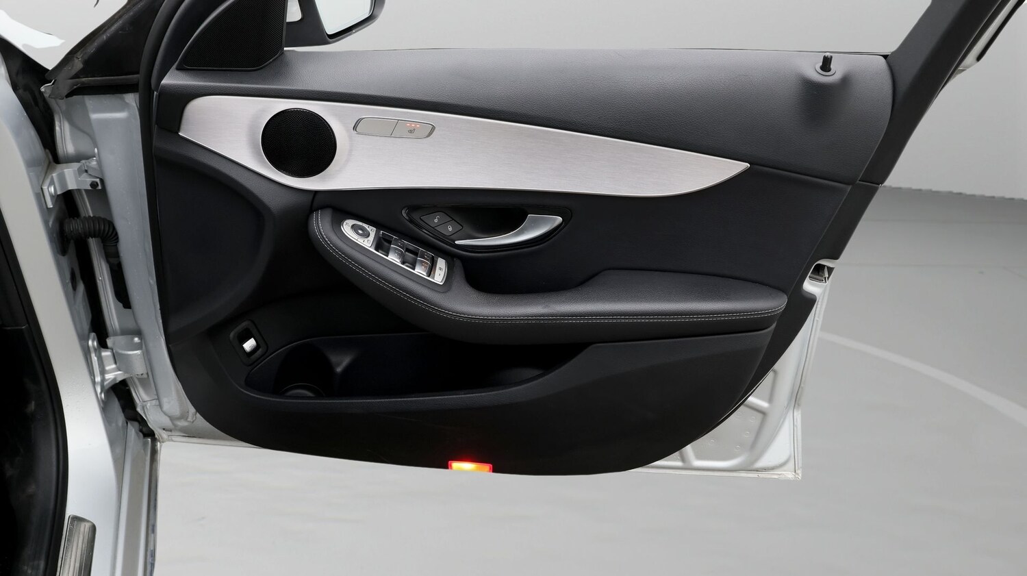 Used Mercedes-Benz C Class 2021 for sale - 77181931: Photo 15