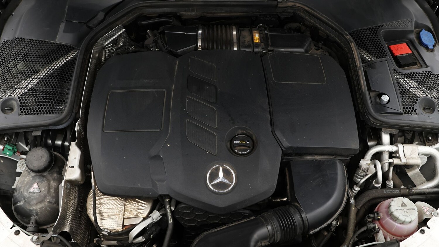 Used Mercedes-Benz C Class 2021 for sale - 77181931: Photo 19