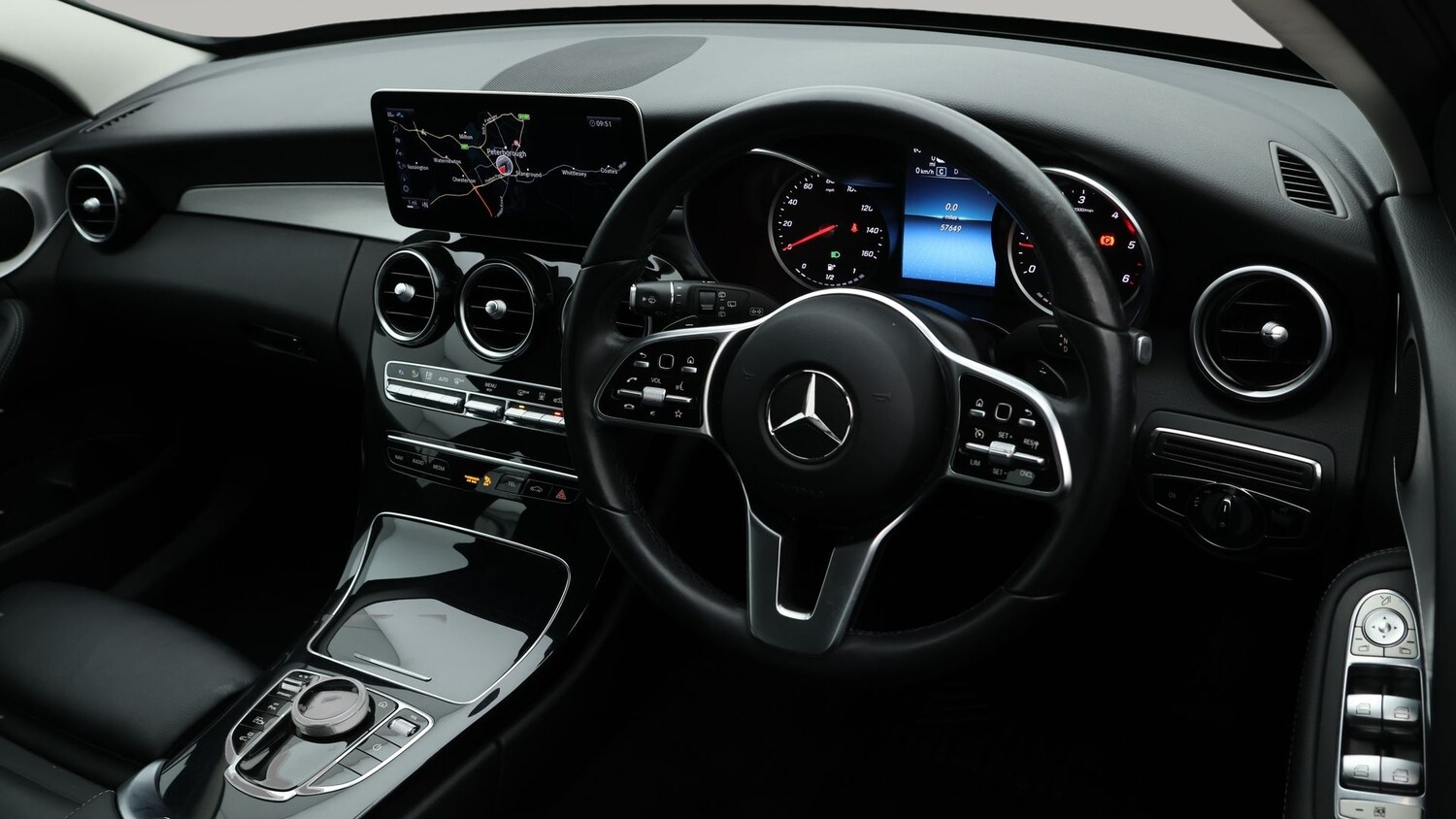 Used Mercedes-Benz C Class 2021 for sale - 77181931: Photo 9