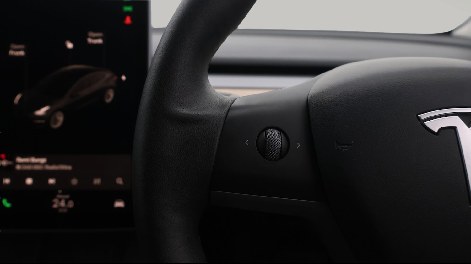 Used Tesla Model 3 2021 for sale - 77804045: Photo 22