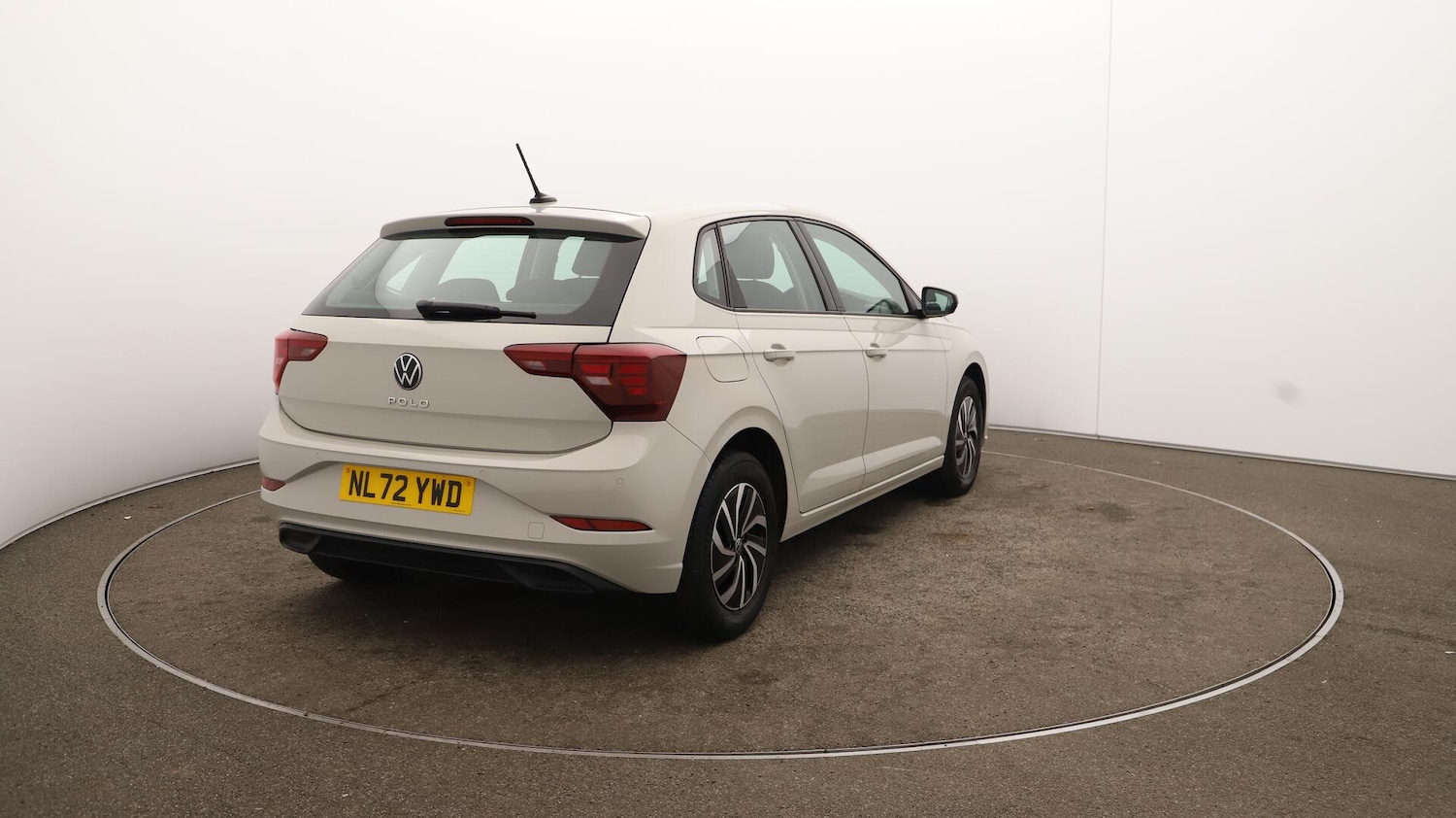 Used Volkswagen Polo 2022 for sale - 76538004: Photo 57