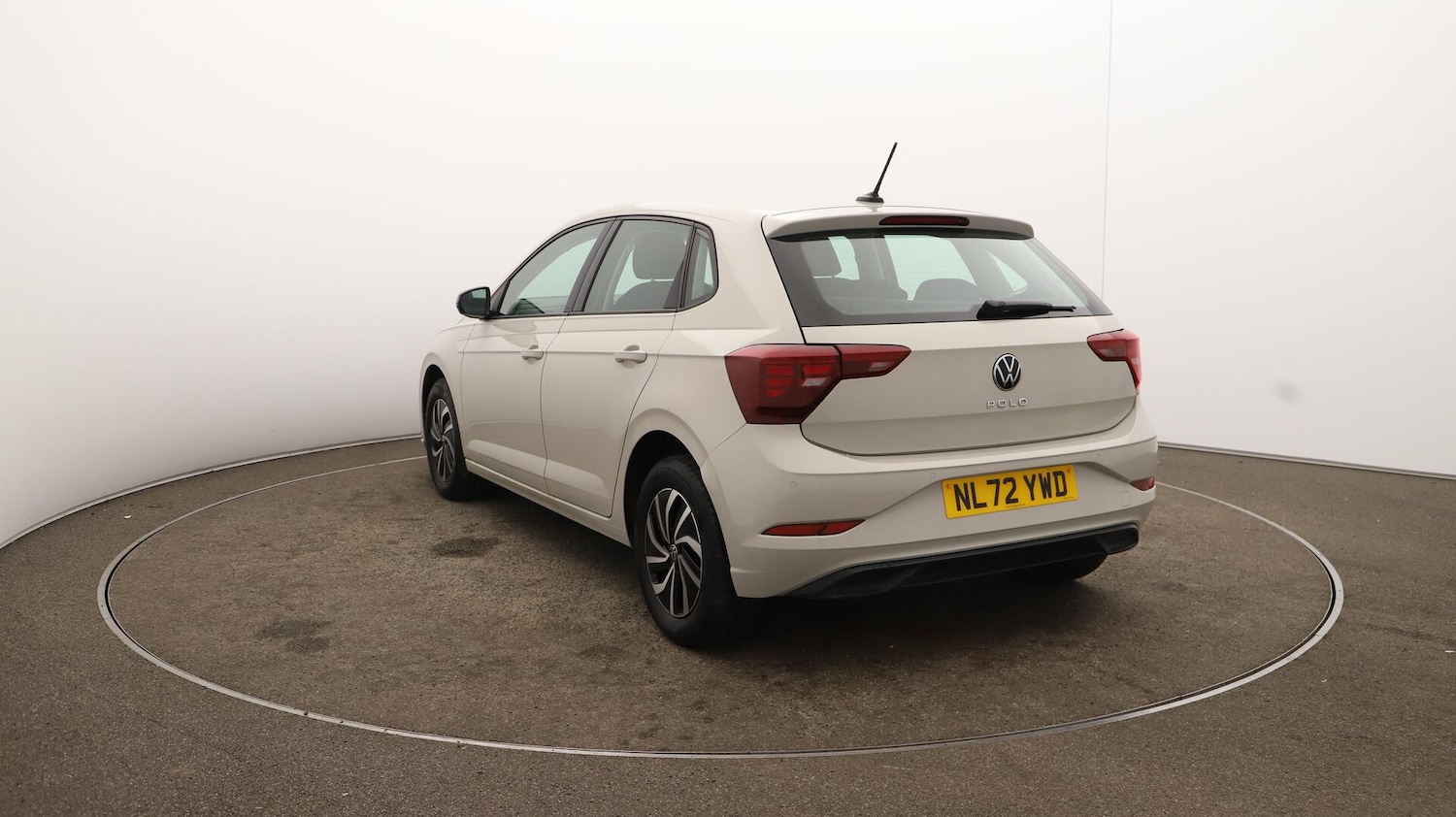 Used Volkswagen Polo 2022 for sale - 76538004: Photo 63