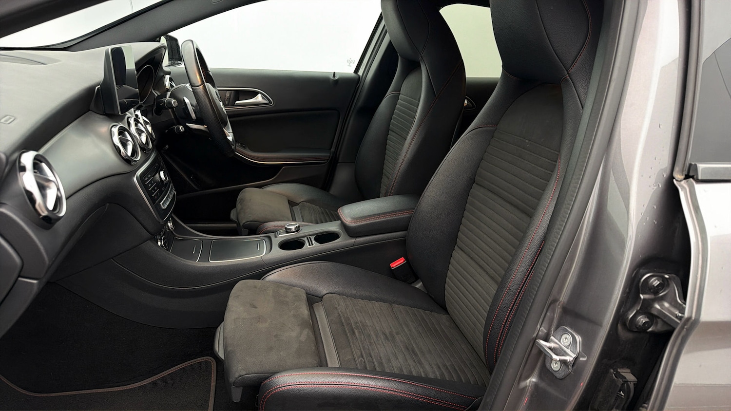 Used Mercedes-Benz GLA 2019 for sale - 78013763: Photo 13