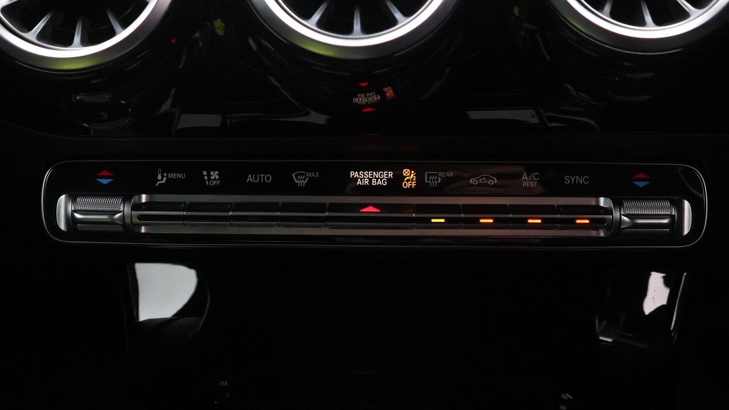 Used Mercedes-Benz CLA 2024 for sale - 77504406: Photo 12