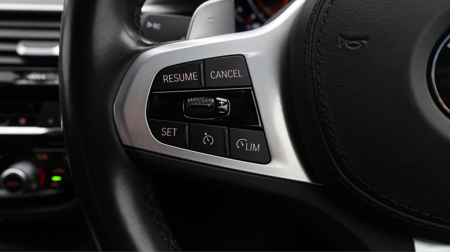 Used BMW 5 Series 2022 for sale - 77650397: Photo 22