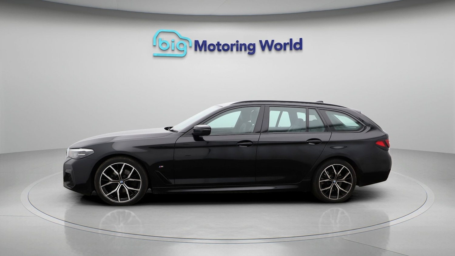 Used BMW 5 Series 2022 for sale - 77650397: Photo 4